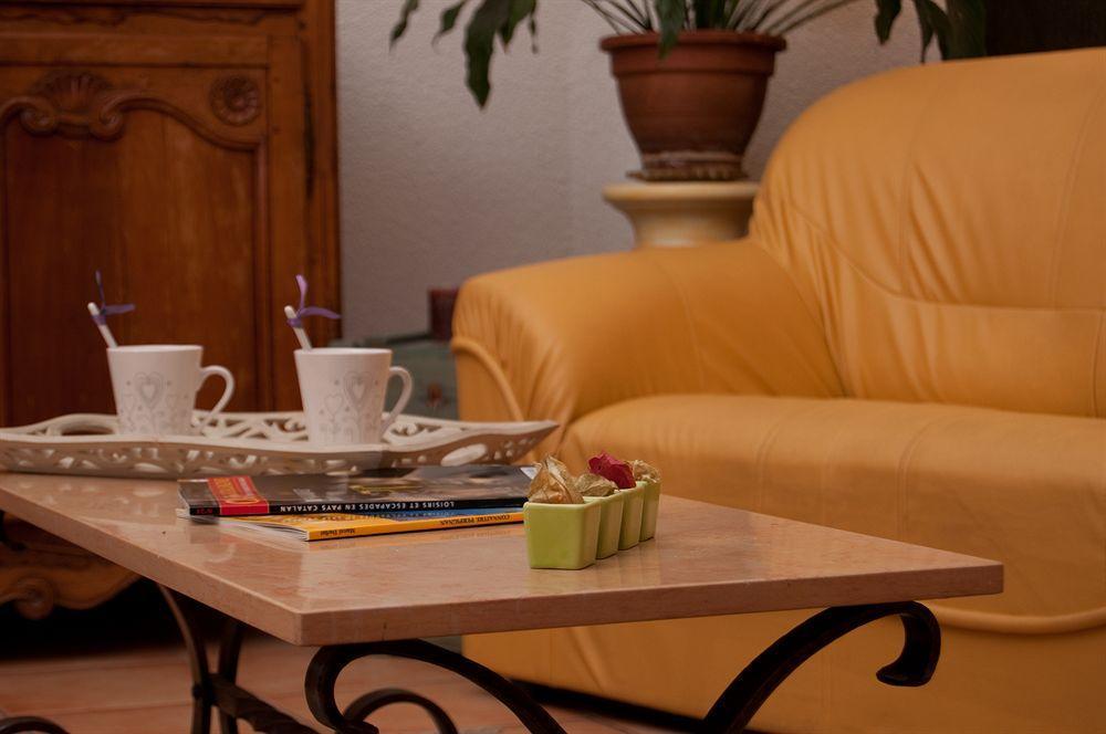 De La Loge Hotel